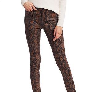 NWOT PAIGE Hoxton High-rise Snakeskin Coated Jeans